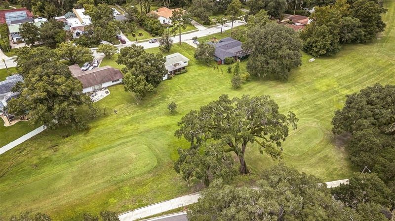 936 Riverhills Dr, Temple Terrace, FL 33617
