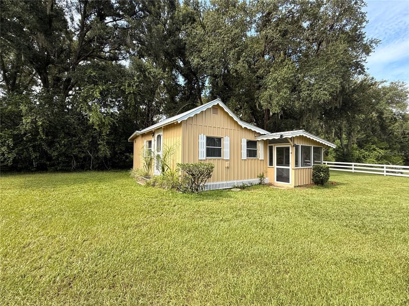 34951 Easterling Rd, Dade City, FL 33525