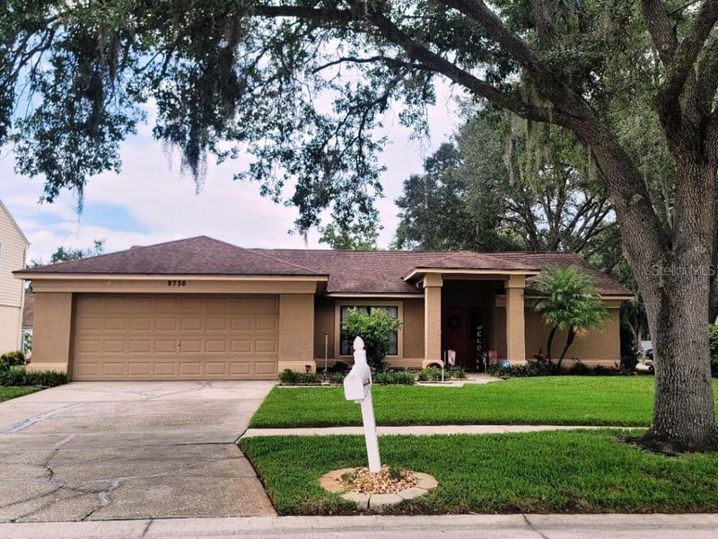9736 Cypress Shadow Ave, Tampa, FL 33647