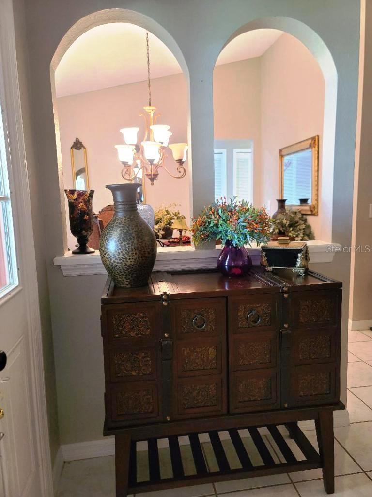 9736 Cypress Shadow Ave, Tampa, FL 33647