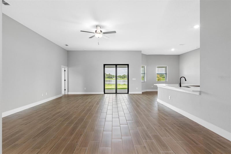 13483 Lake Gallagher Dr, Dover, FL 33527
