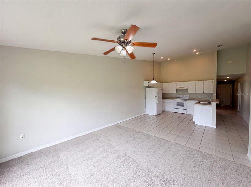 37209 Grassy Hill Ln, Dade City, FL 33525