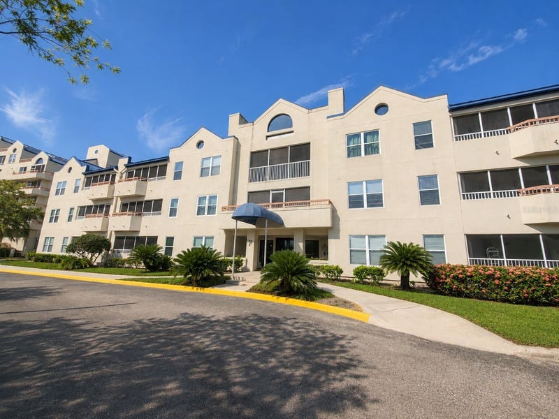 2323 Feather Sound Dr #205, Clearwater, FL 33762
