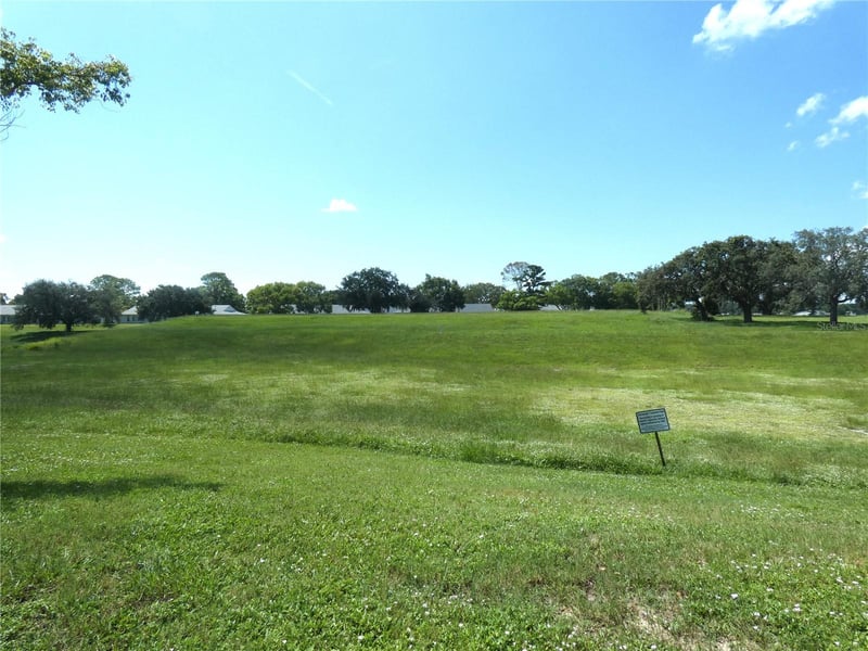 11231 Dollar Lake Dr #6, Port Richey, FL 34668