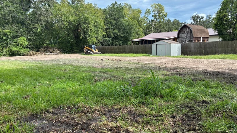 East Cherry St, Plant City, FL 33563