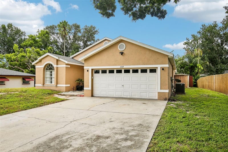 1539 Valencia St, Clearwater, FL 33756