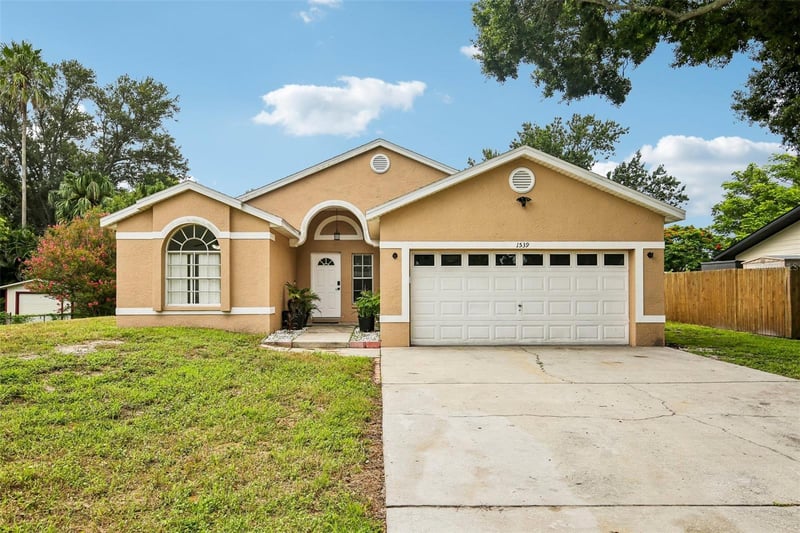 1539 Valencia St, Clearwater, FL 33756