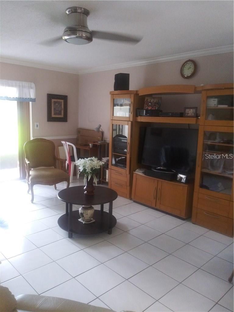 706 Oakgrove Dr #114, Brandon, FL 33510