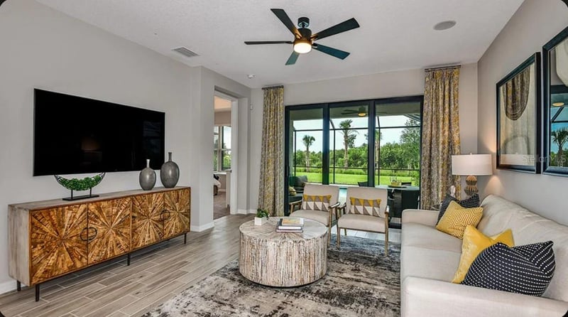 737 Steel Dr, Apollo Beach, FL 33572