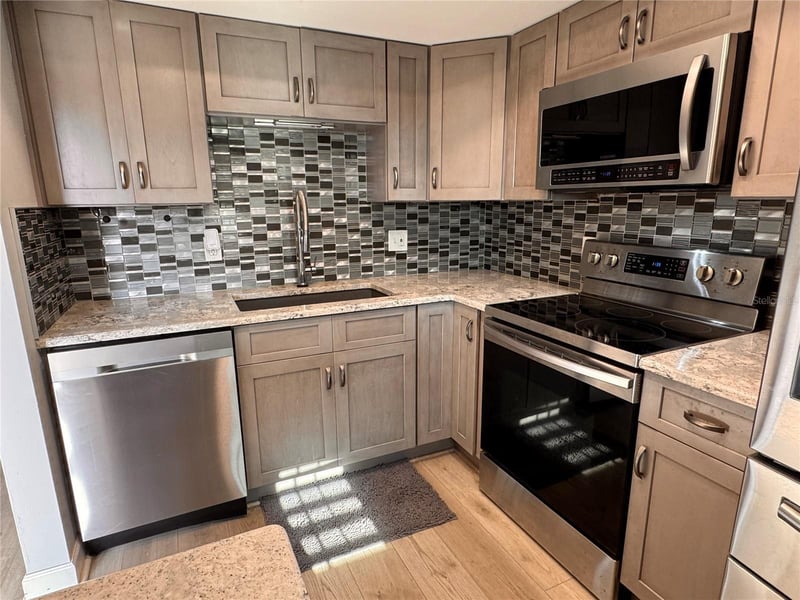 601 N Hercules Ave #1404, Clearwater, FL 33765
