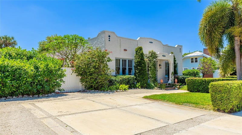 2327 7th Ave, Bradenton, FL 34205