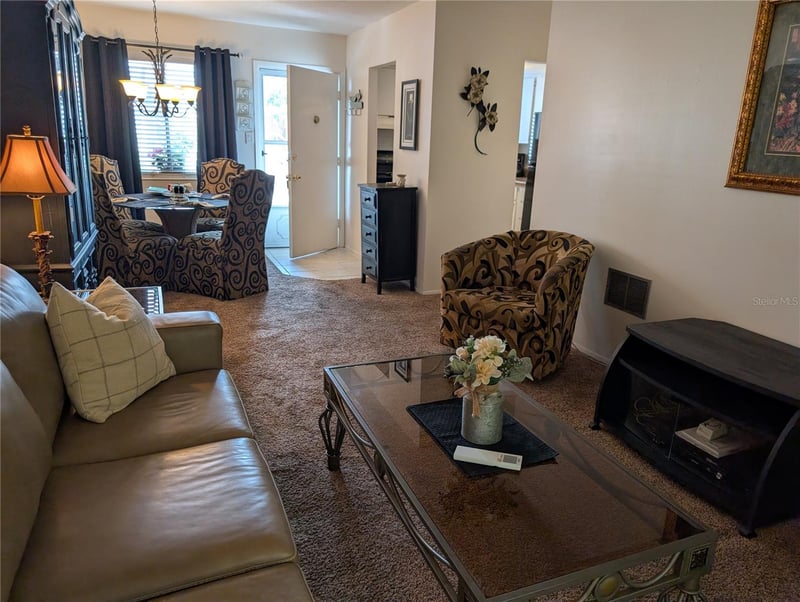 5864 Welcome Rd #J-26, Bradenton, FL 34207