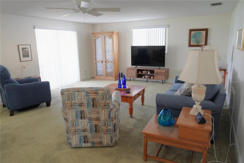 536 Flamingo Dr, Apollo Beach, FL 33572