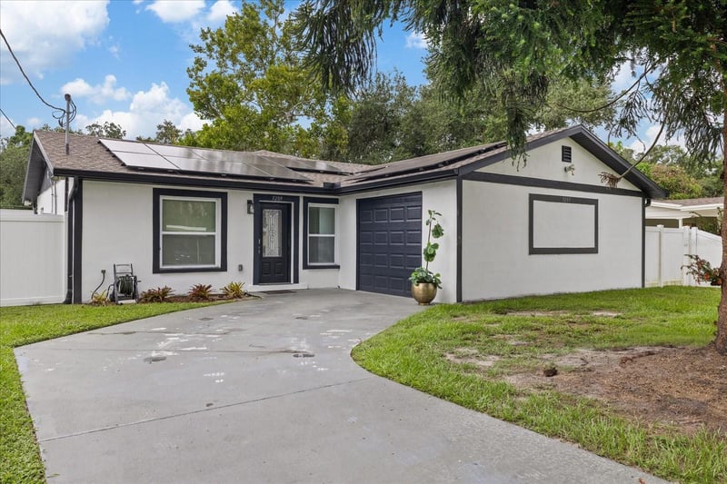 3209 Hanna Ave, Tampa, FL 33610