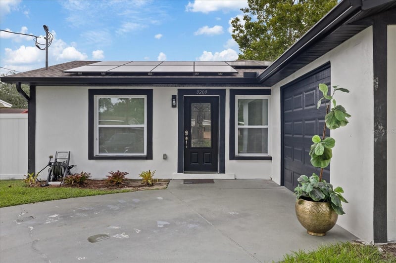 3209 Hanna Ave, Tampa, FL 33610