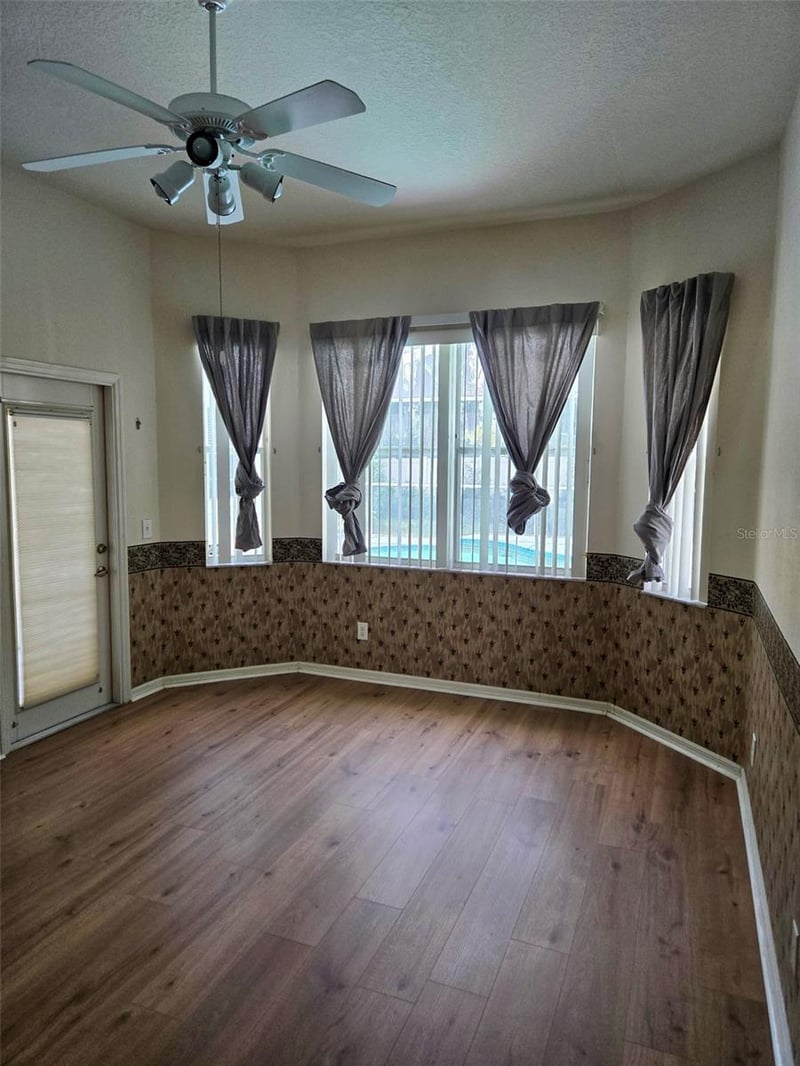 3029 Minuteman Ln, Brandon, FL 33511