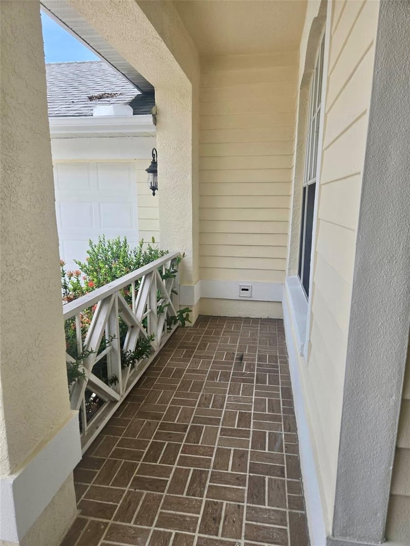 3029 Minuteman Ln, Brandon, FL 33511