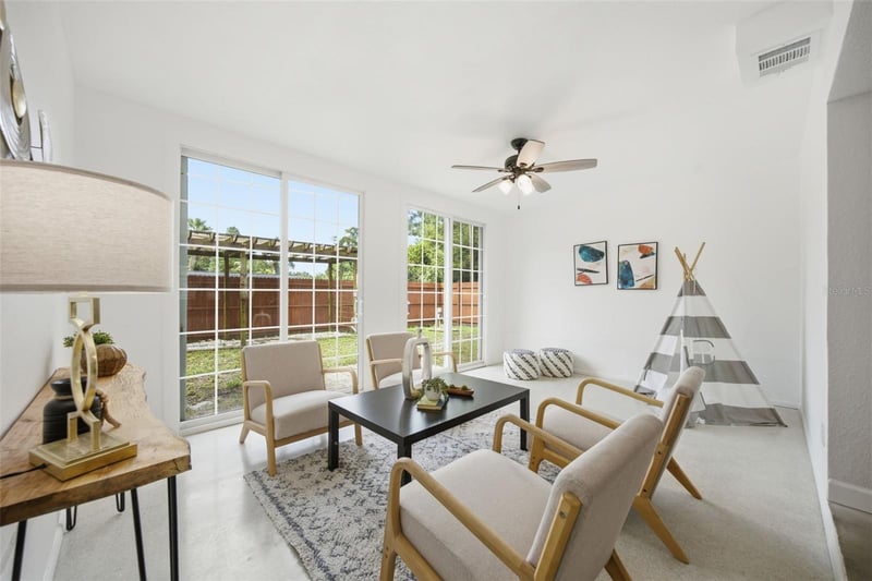 2075 Indigo Dr, Clearwater, FL 33763