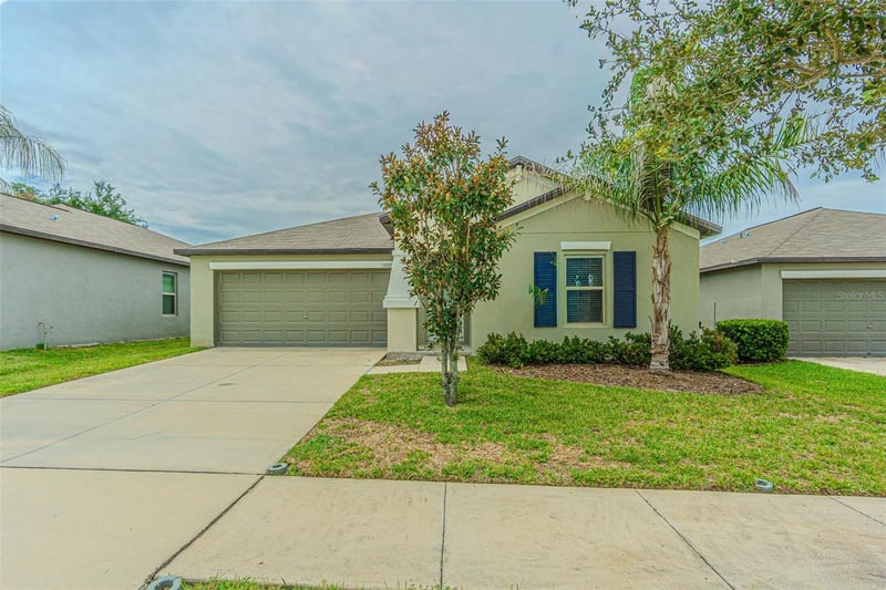 13009 Majestic Garden Ln, Riverview, FL 33579
