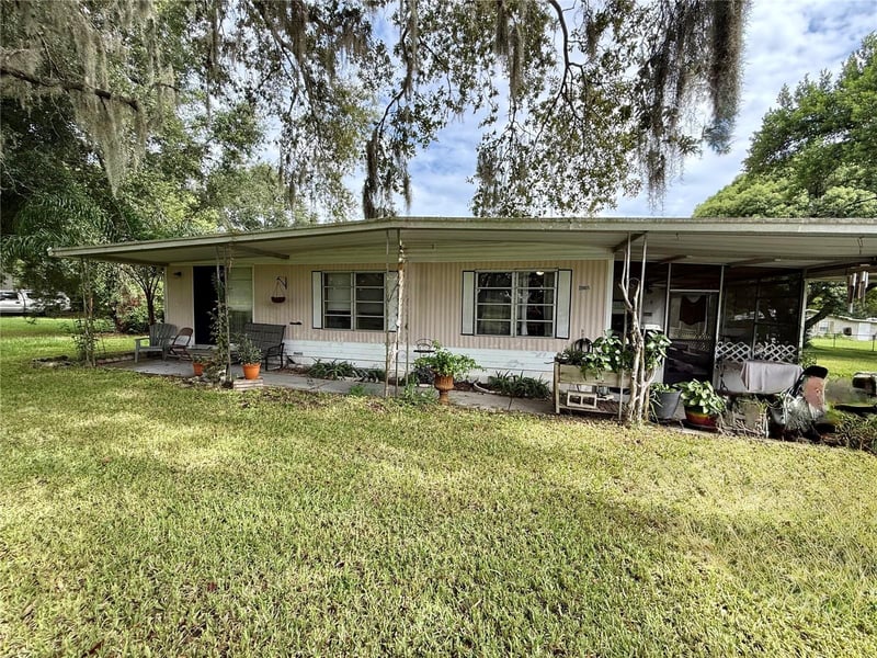 39605 Otis Allen Rd, Zephyrhills, FL 33540