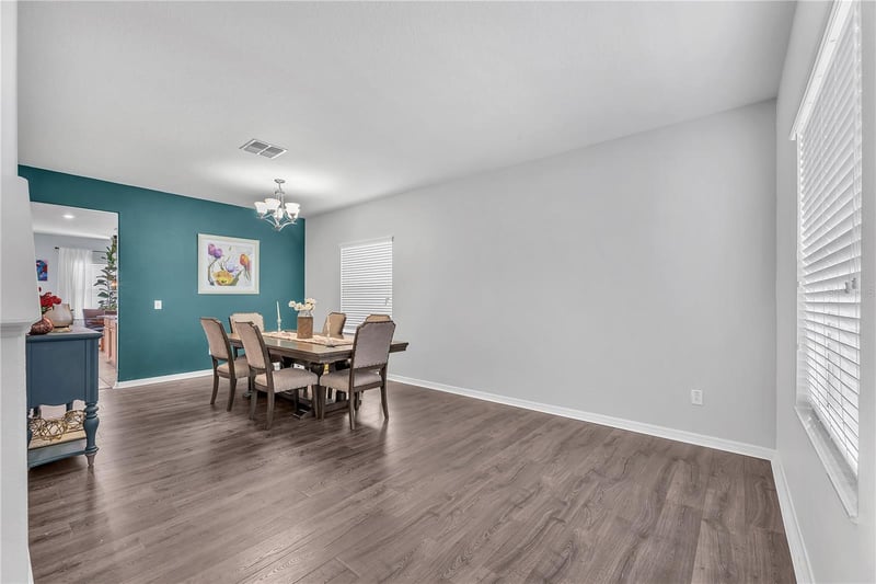 10921 Rainbow Pyrite Dr, Wimauma, FL 33598