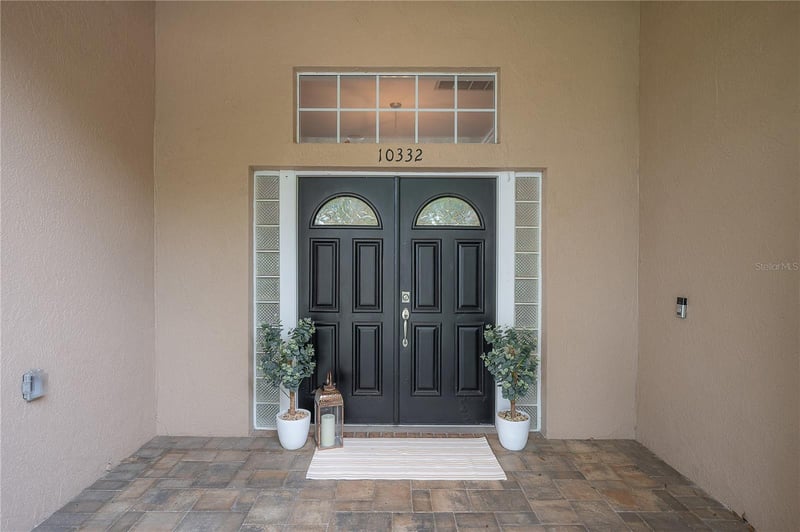 10332 Abbotsford Dr, Tampa, FL 33626