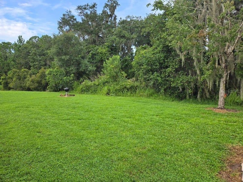 2633 Walden Woods Dr, Plant City, FL 33566