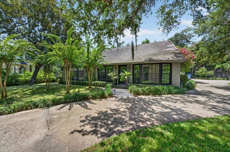 3020 Villa Rosa Pk, Tampa, FL 33611