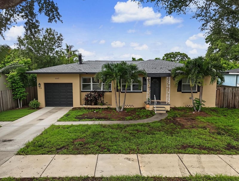 1542 Lakeview Rd, Clearwater, FL 33756