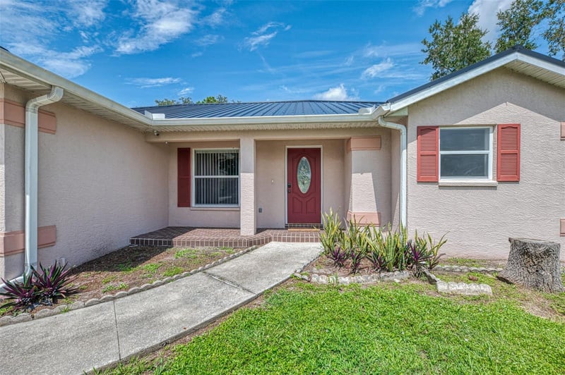 9311 27th Ave, Palmetto, FL 34221