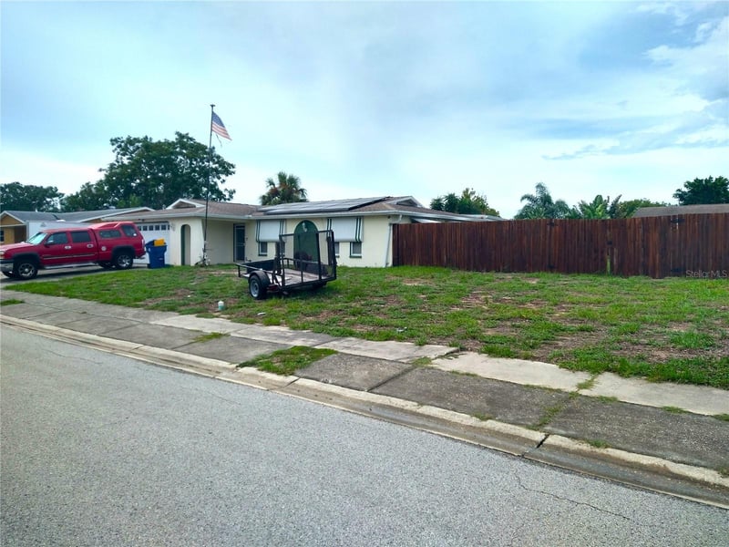 6325 Kentfield Ave, New Port Richey, FL 34653