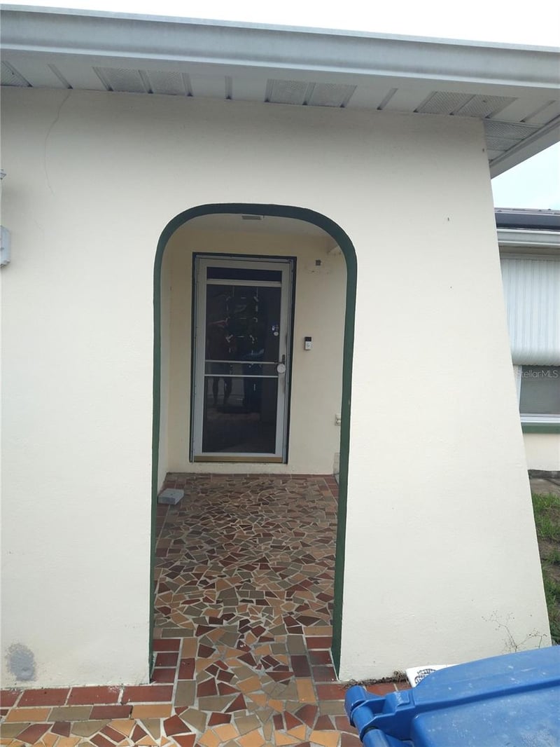 6325 Kentfield Ave, New Port Richey, FL 34653