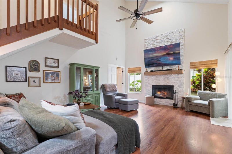 3274 Montrose Cir, Palm Harbor, FL 34684