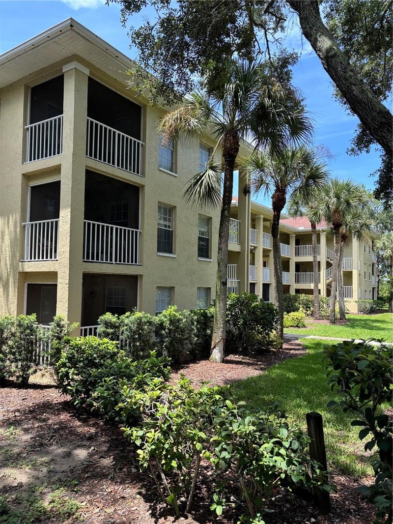 2690 Coral Landings Blvd #615, Palm Harbor, FL 34684
