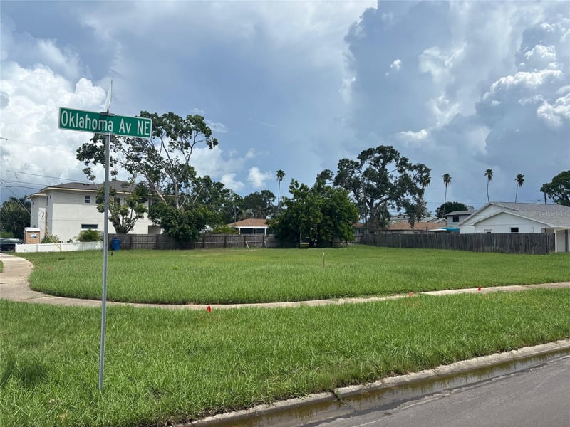 Bayou Grande Blvd, St Petersburg, FL 33703