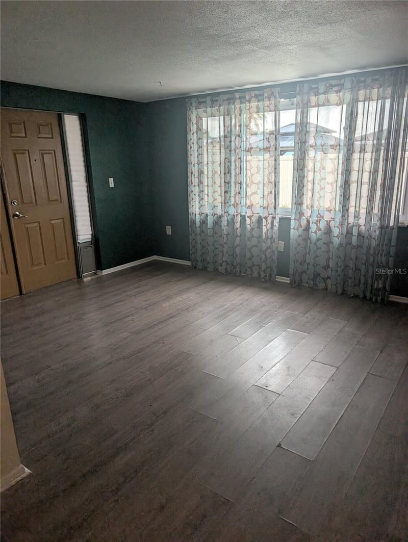 9436 Glen Moor Ln, Port Richey, FL 34668