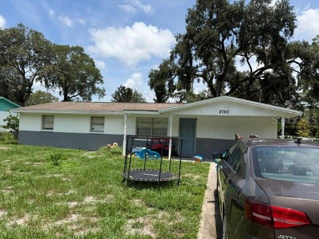 8760 Doris Ln, New Port Richey, FL 34654