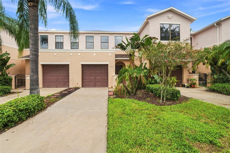 7212 Sterling Point Ct, Gibsonton, FL 33534