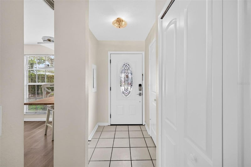 1760 Mill Run Cir, Tampa, FL 33613