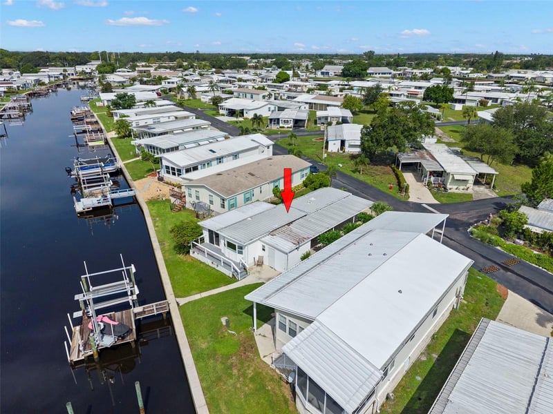 436 Mount Oak Ave #747, St Petersburg, FL 33702
