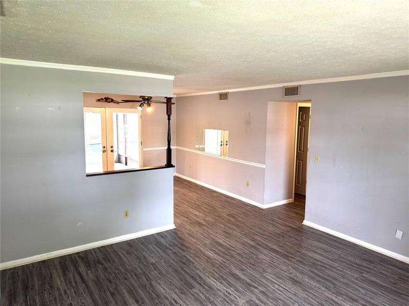 1312 Taylor Rd, Brandon, FL 33510