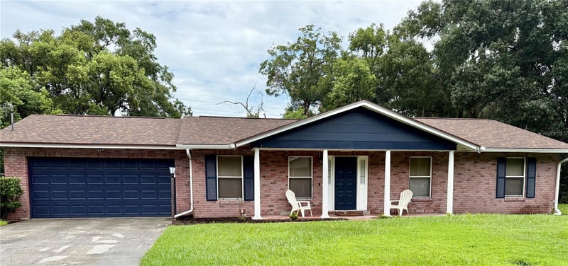 1318 Louisiana St, Plant City, FL 33563