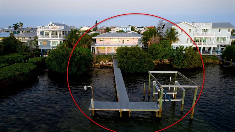 2512 Avenue A, Bradenton Beach, FL 34217