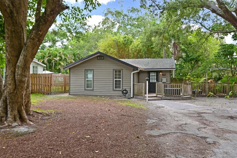 2212 11th Ave, Bradenton, FL 34205