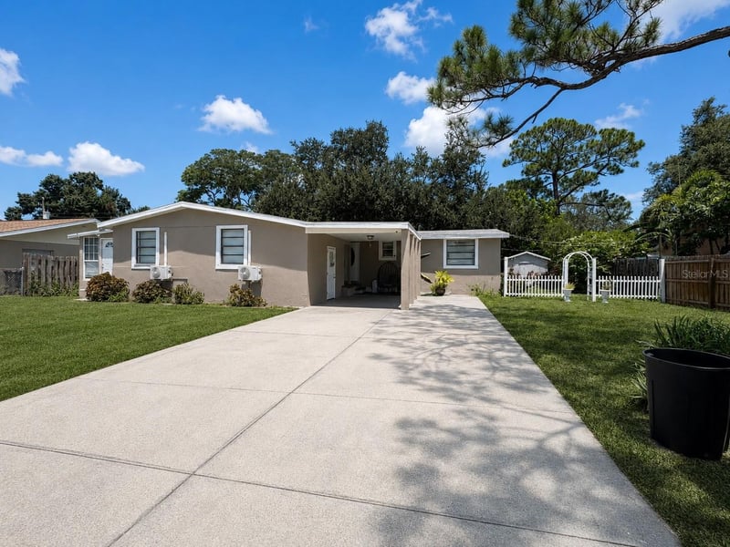 603 60th Ave W, Bradenton, FL 34207