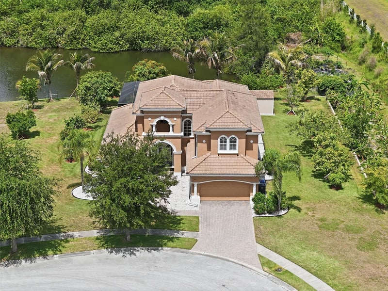 5416 Conch Shell Pl, Apollo Beach, FL 33572