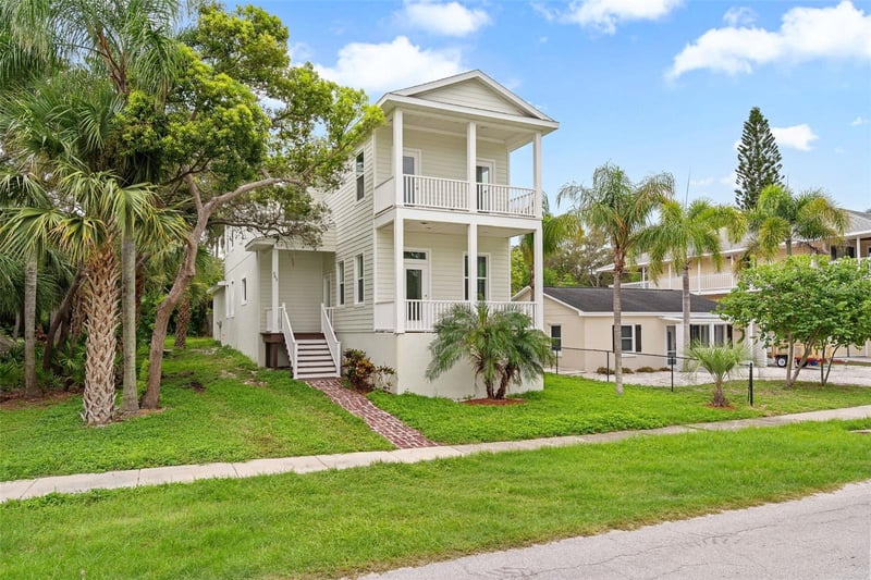 385 Georgia Ave, Crystal Beach, FL 34681