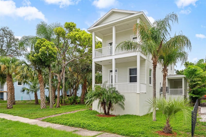 385 Georgia Ave, Crystal Beach, FL 34681