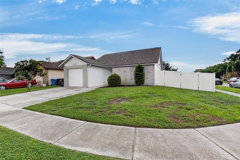 1332 Coolridge Dr, Brandon, FL 33511