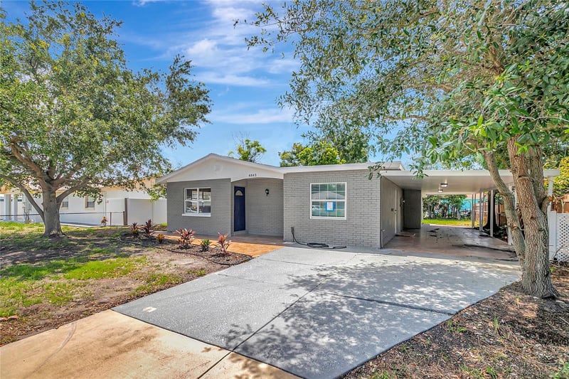 4845 San Pablo Pl, Tampa, FL 33634